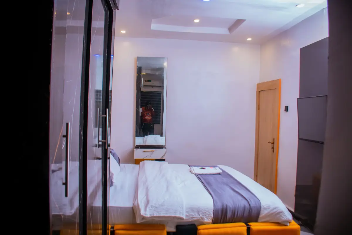 Room 2 Bedroom Apartment (Premium)