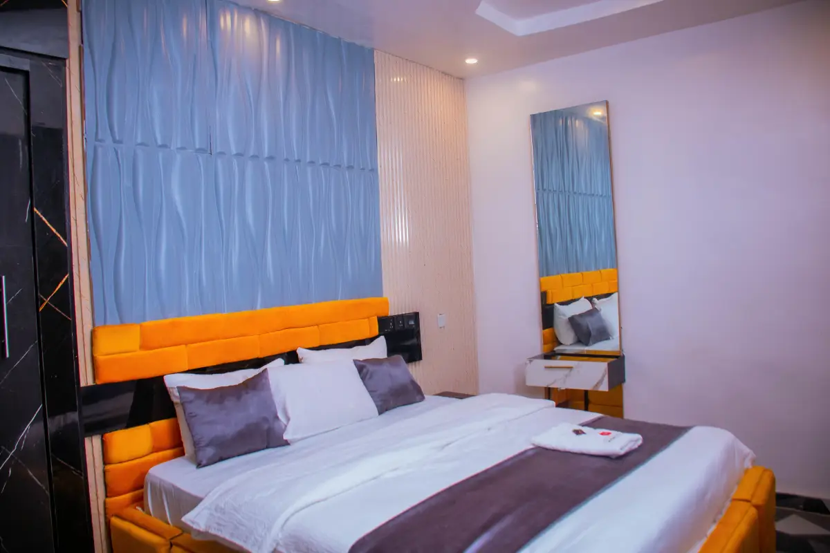 Room 2 Bedroom Apartment (Premium)